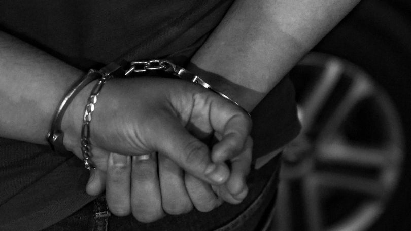 Imagem de Jovem de 26 anos detido fora de flagrante delito