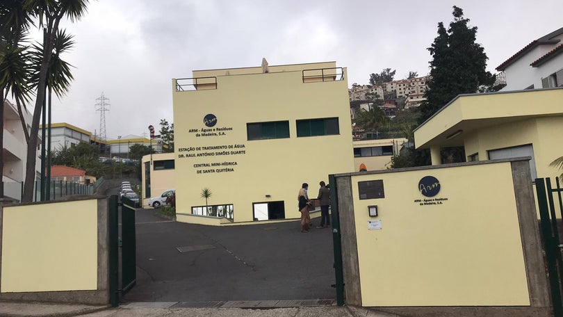 Imagem de Distribuição de água reposta no domingo