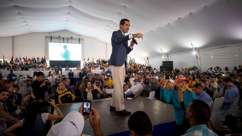 Venezuela: Oposição anuncia nova fase de mais pressão contra o regime