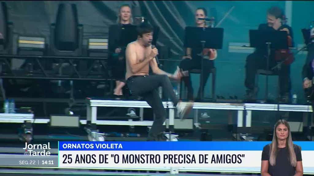 Ornatos Violeta voltaram a subir ao palco no Festival Marés Vivas