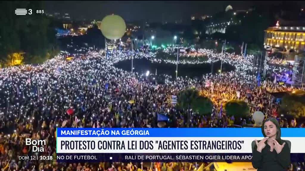 Geórgia. Milhares de manifestantes protestam contra lei dos "agentes estrangeiros"