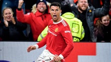 Imagem de Ronaldo marca na vitória do Manchester United