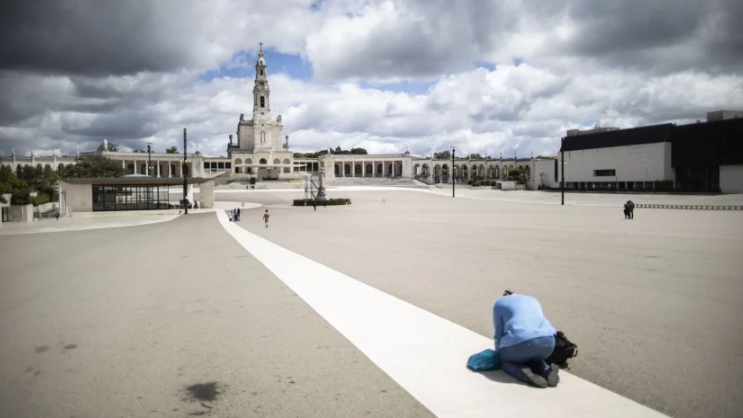 Imagem de Covid-19: Bispo espera ter peregrinos em Fátima em agosto