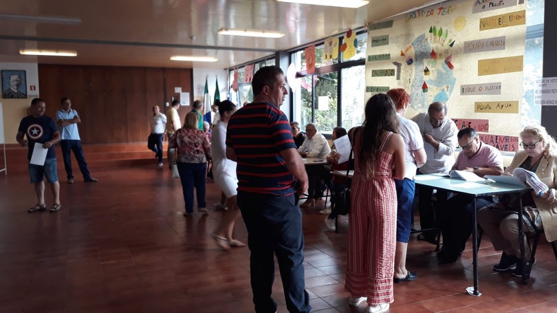 Imagem de Afluência às urnas era de 40,79% até às 16 horas