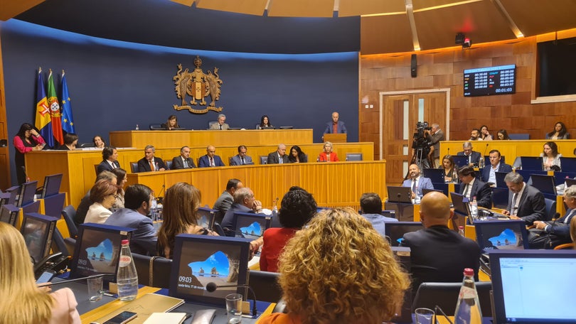 Imagem de Moção de confiança ao programa de Governo aprovada por maioria