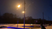 Imagem de Veja o momento em que um avião russo foi abatido em Kharkiv (vídeo)
