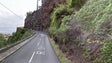 Imagem de Queda de pedras encerra estrada