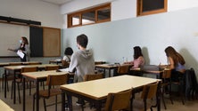 Imagem de Mais três casos de Covid nas escolas