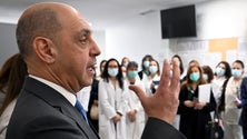 Imagem de Ministério da Saúde não confirma adiamento da decisão sobre hospital do Oeste