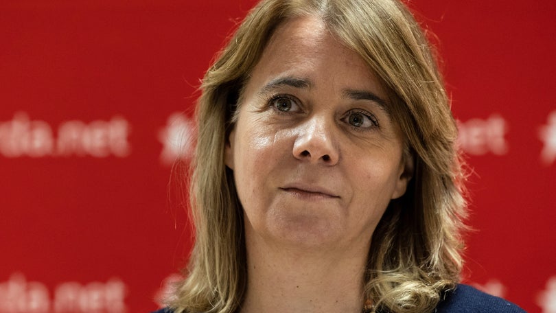 Imagem de Catarina Martins defende saída do ministro das Finanças