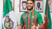 Marítimo apresenta médio brasileiro Jhon Cley