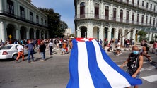 Imagem de Presidente cubano afirma que agitação no país «é uma mentira»