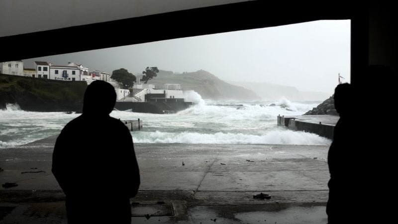 Quinze pessoas realojadas nos Açores