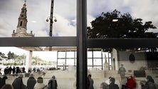 Imagem de Peregrinação lembra milagre com milhares  em Fátima