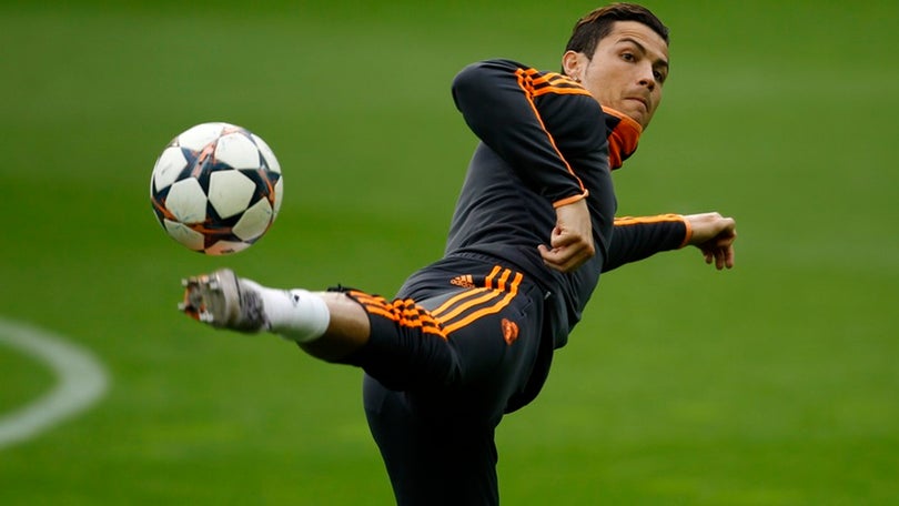 Imagem de Cristiano Ronaldo volta a treinar na véspera da receção ao Nápoles
