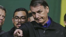 Imagem de Bolsonaro diz que militares garantirão que eleitores votem de verde e amarelo