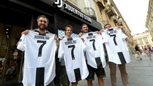 Imagem de Juventus já faturou 54 milhões em vendas da camisola de Ronaldo