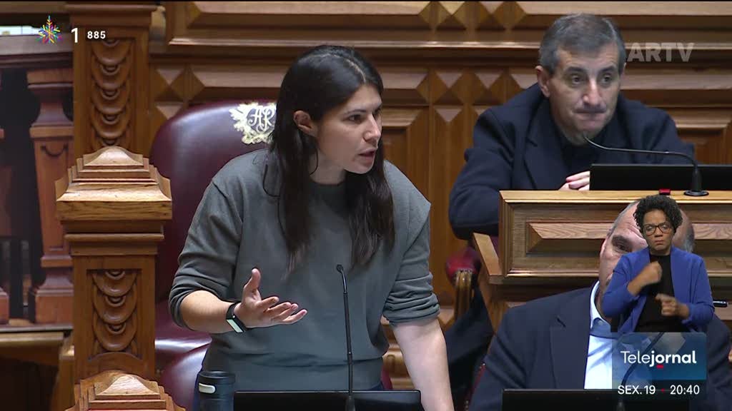 Imagem de Mariana Mortágua despediu-se do Parlamento com elogios de próximos e adversários políticos