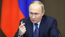 Imagem de Putin promete a Bolsonaro manter o envio russo de fertilizantes ao Brasil