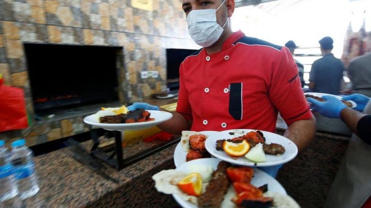 Imagem de Covid-19: Restaurantes reabrem segunda com regras de segurança apertadas
