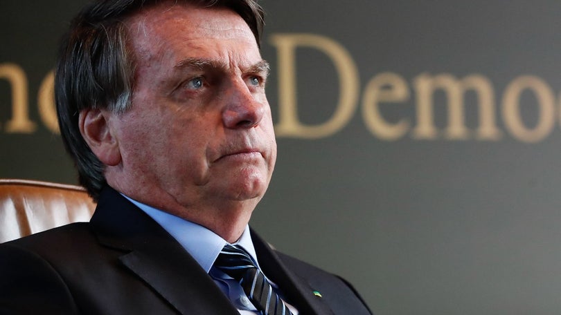 Imagem de Bolsonaro agradece aos eleitores que votaram nele e não dá os parabéns a Lula da Silva