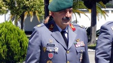 Imagem de Major-General Carlos Perestrelo homenageado pela Associação de Paraquedistas da Madeira