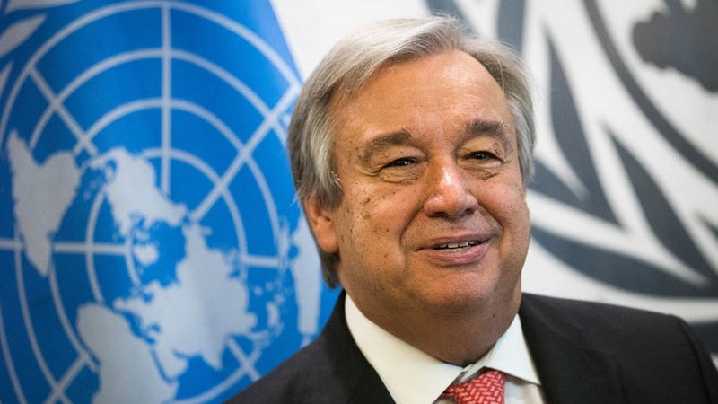 Guterres apela a «compromisso» para recuperação global em 2022