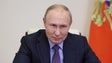 Rússia acusa Estados Unidos de destruição de tratado sobre desarmamento nuclear