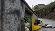 Duas casas evacuadas no Jardim da Serra por risco de desabamento