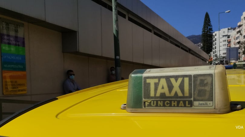 Imagem de Taxistas testados à Covid-19