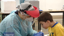 Imagem de Testes nas escolas só na Terceira e São Miguel (Vídeo)