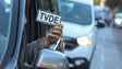 Condutores de TVDE sem contratos e operador sem licença