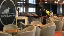 Imagem de Ferry navega com 70 pessoas (vídeo)