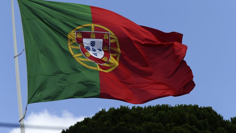 Portugal recebeu no domingo grupo de 80 afegãos