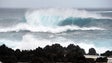 Imagem de Madeira em alerta devido à agitação marítima e vento forte