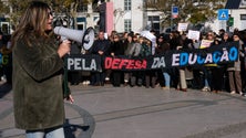 Imagem de Mais de 5 mil assinam petição a pedir intervenção de Marcelo na luta da Educação