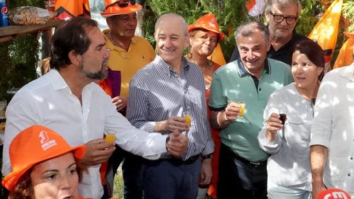 Imagem de Miguel Albuquerque afirma que “a comunicação” com Rui Rio “está ótima”