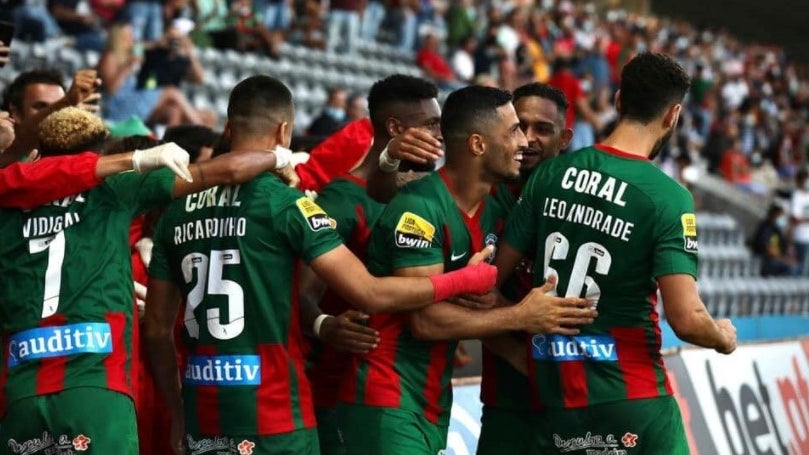 Imagem de Vidigal testa negativo e integra lista de convocados