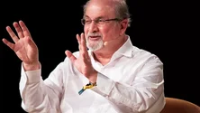 Imagem de Estado de saúde do escritor britânico Salman Rushdie é desconhecido