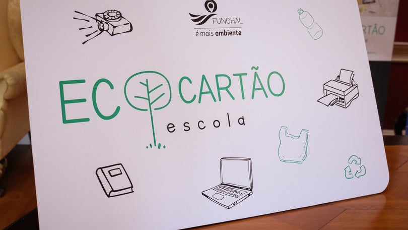 Mais de 11 mil alunos abrangidos por projeto Ecocartão