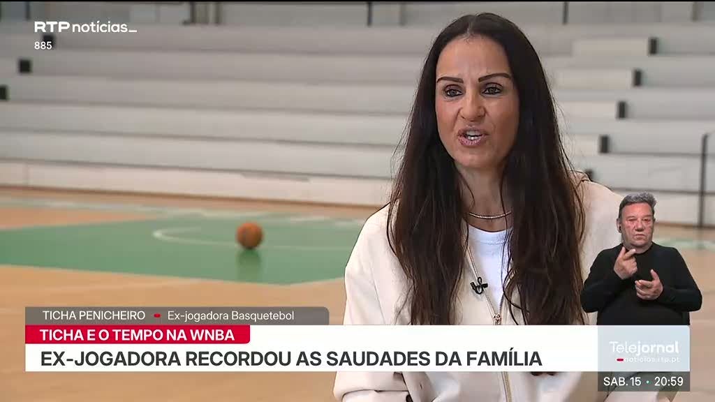Imagem de Entrevista a Ticha Penicheiro. 