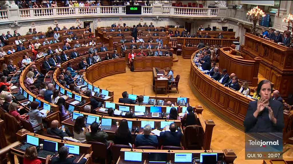 Governo rejeita "oportunismo" na atribuição do suplemento de pensões