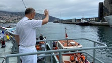 Imagem de Marinha leva 130 crianças a viagem de barco (vídeo)