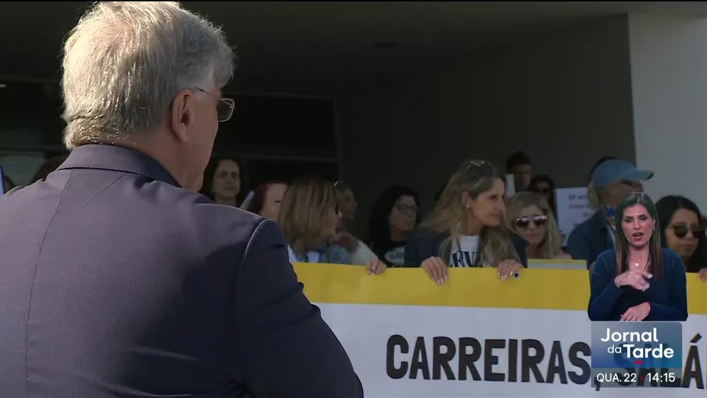 Protesto contra o amianto em escolas no Seixal