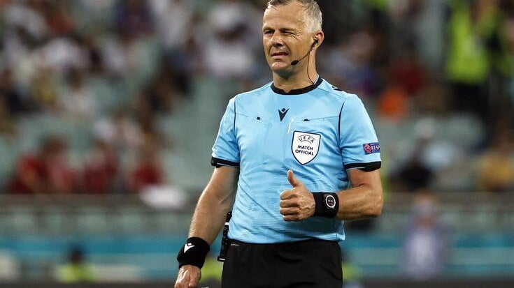 Imagem de Holandês arbitra final do Europeu