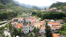 São Vicente atribui bolsa de estudo a todos os universitários