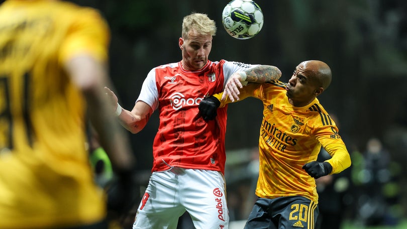 Imagem de Braga vence Benfica nos penáltis num jogo com duas expulsões