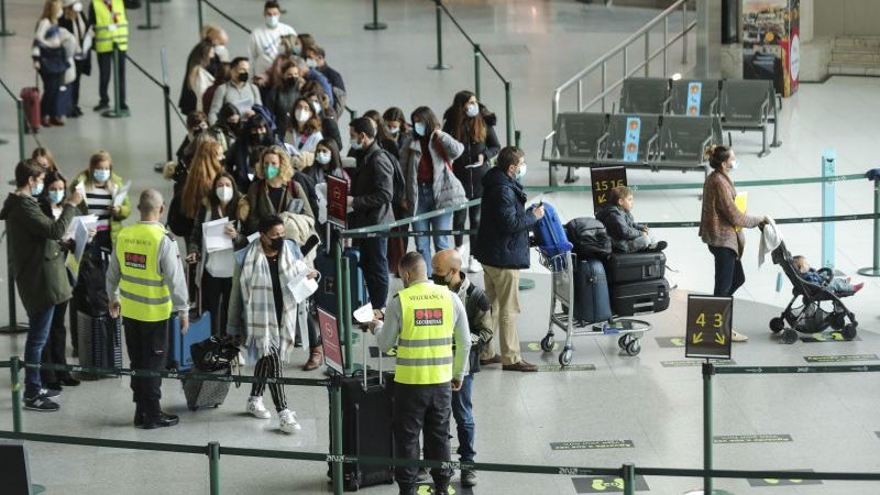 Imagem de Multados 987 passageiros em 12 dias de restrições