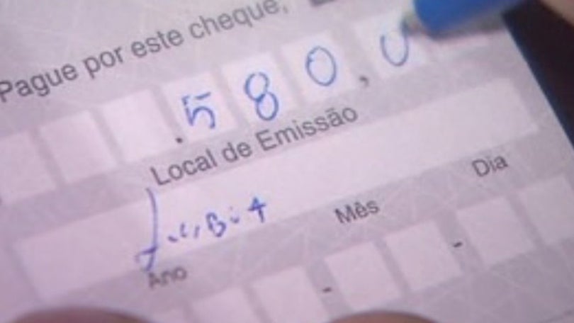 Imagem de Portugueses passaram 173,9 ME em cheques `careca` até julho
