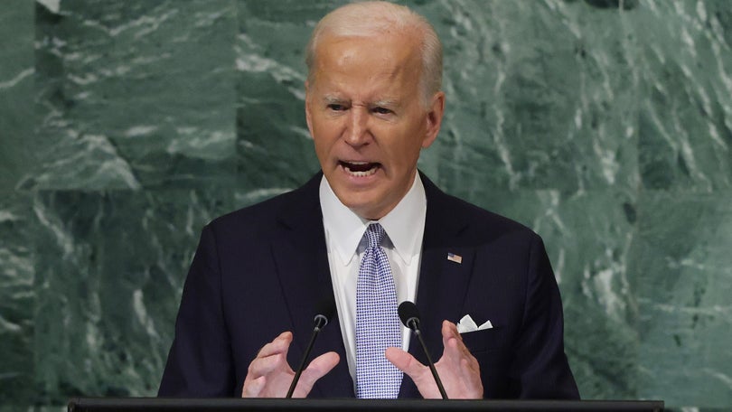 Biden acusa Rússia de violar valores da ONU e condena ameaça nuclear de Putin